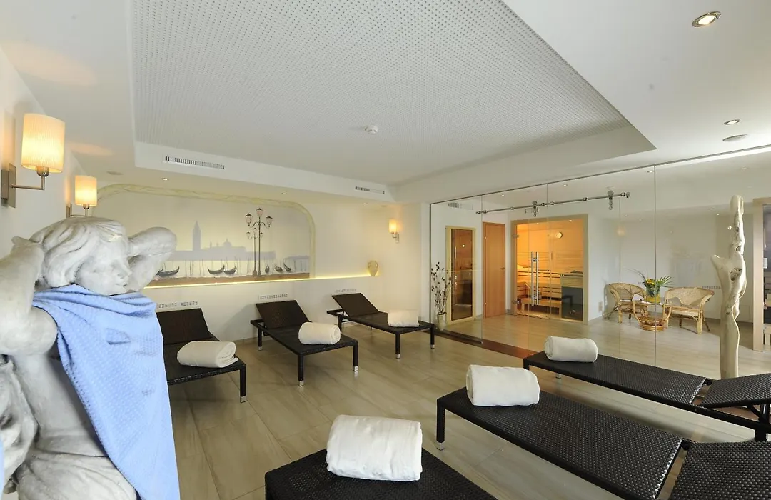Geniesserhotel Alpin GmbH-1